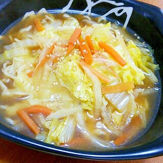 夜食にピッタリ☆白菜チーズ醤油ラーメン